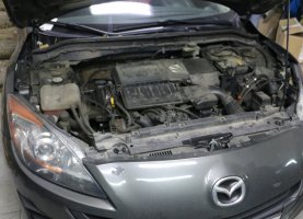Mazda 3 Grey газ на Mazda 3 Grey
