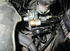 газ на Hyundai Elantra -1.6 