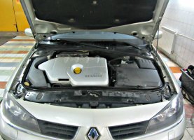 Renault Laguna 2.0T на газе