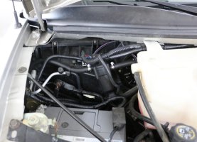 Chevrolet Express Explorer (beige 2) на газе